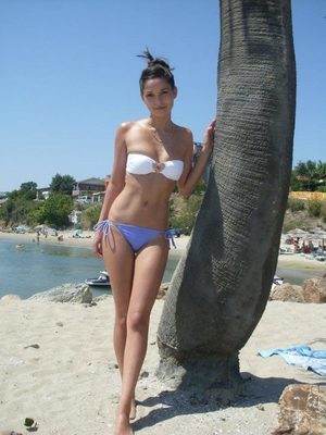 Layla, 22, profile image for California dating page