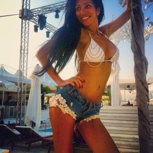 Tess (29) | New Jersey Adult Dating and Private Meetups