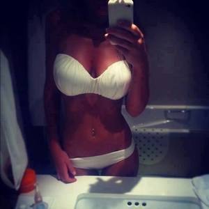 Trista (21) in Wisconsin | Fast Casual Dating