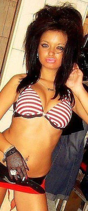 Beth (24) in Florida | Fast Casual Dating