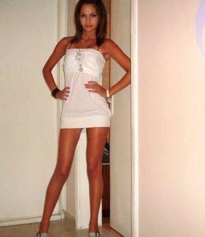 Parker (27) in New Jersey | Fast Casual Dating