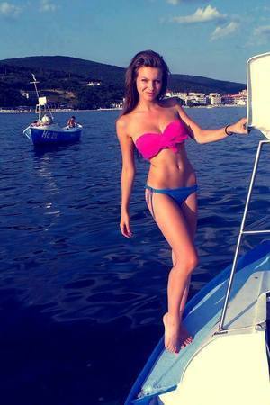 Destinee (29) in Pennsylvania | Fast Casual Dating