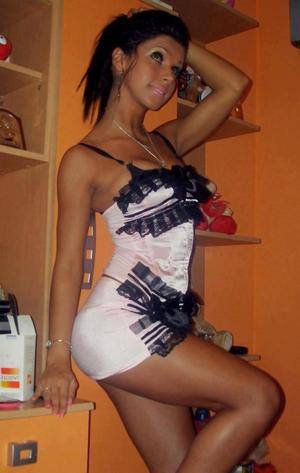 Roberta (30) in Colorado | Fast Casual Dating