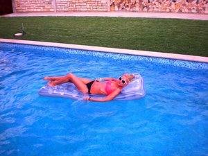 Meet Beth (20) from Georgia | DTF Tonight