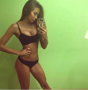 Jenifer (25) profile photo in Ontario