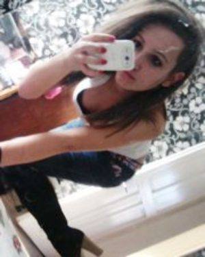 Janie, 19, California | Quick Adult Hookup Profile