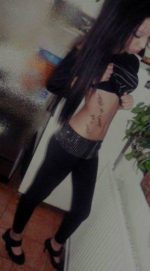 Katharine (26) in Rhode Island | Fast Casual Dating