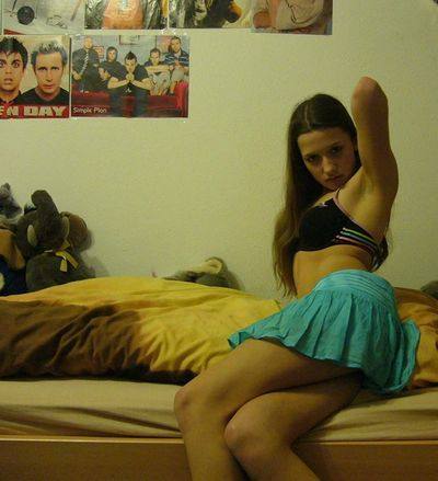 Britney (28) in Minnesota | Fast Casual Dating