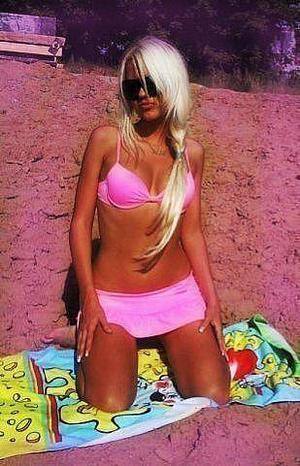 Crystal (28) in Florida | Fast Casual Dating