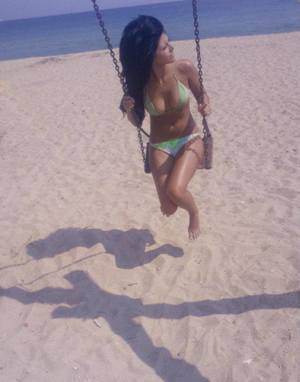 Flor, age 30, local profile image in Chicago, IL