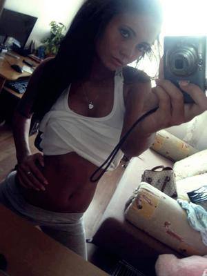 Meet Chelsea (19) from Colorado | DTF Tonight