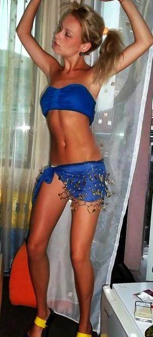 Photo of Gina (27) from Florida dating profile