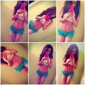 Adrienne (28) in Pennsylvania | Fast Casual Dating