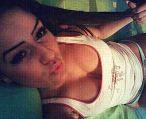 Ashlee (23) in Tennessee | Fast Casual Dating