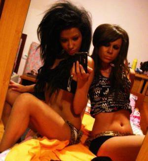 Eloise (24) in Illinois | Fast Casual Dating