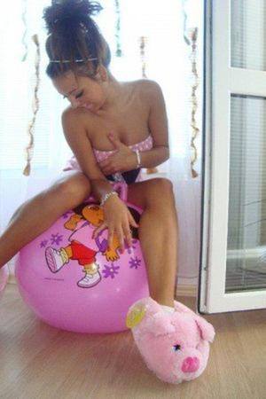 Meet Aileen (30) from North Carolina | DTF Tonight