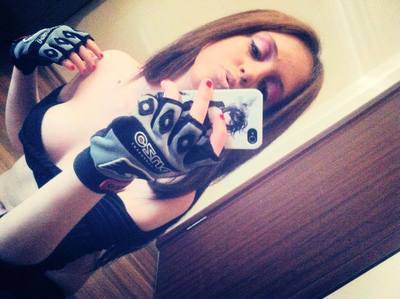 Britney (18) in New York | Fast Casual Dating