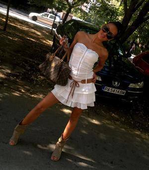 Meet Susana (18) from Nevada | DTF Tonight