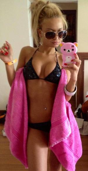 Melody, 19, North Carolina | Quick Adult Hookup Profile