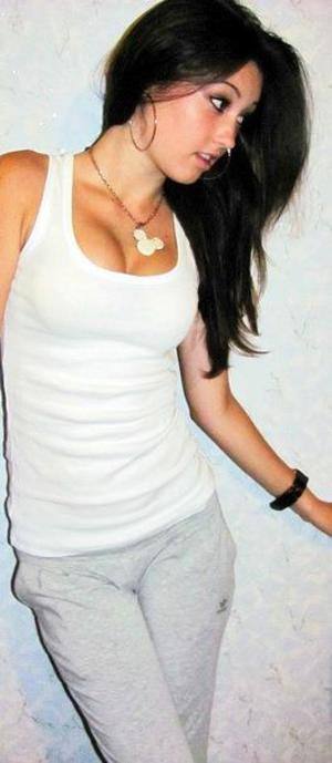 Ellen, 23, Tennessee | Quick Adult Hookup Profile