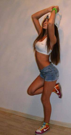 Meet Riya (23) from Mississippi | DTF Tonight