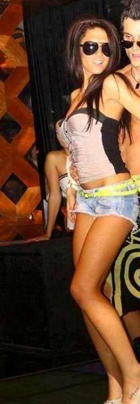 Meet Neveah (22) from Virginia | DTF Tonight