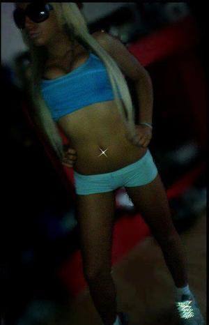 Gabriella (30) in California | Fast Casual Dating