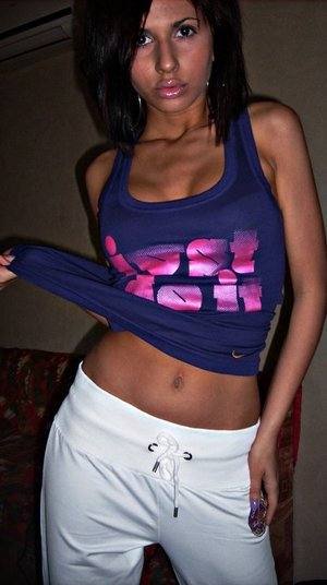 Adrianna (29) in Arkansas | Fast Casual Dating