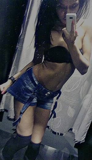 Profile photo of Emerald, age 25, from Miami, FL