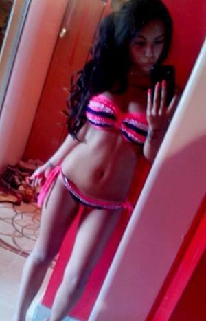 Breanne (25) in California | Fast Casual Dating