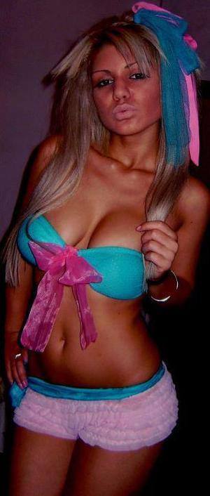 Martha, 27, Florida | Quick Adult Hookup Profile
