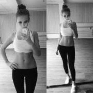 Miriam (21) in Washington | Fast Casual Dating