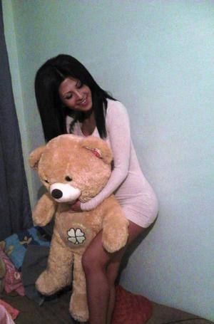 Meet Cayla (27) from Ontario | DTF Tonight