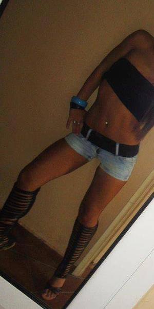 Meet Haylee (22) from Michigan | DTF Tonight