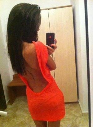 Gina (19) in Arkansas | Fast Casual Dating