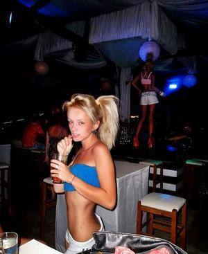 Macey (18) in Pennsylvania | Fast Casual Dating