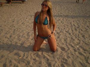 Cindy from Barnsdall, Oklahoma is looking for adult webcam chat