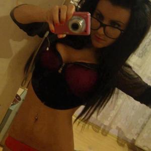 Gussie from Heflin, Alabama is looking for adult webcam chat