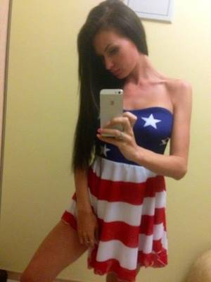 Tori from Newport, New York is looking for adult webcam chat