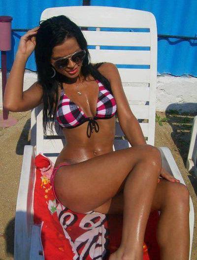 Irma from Greenfield, Wisconsin is looking for adult webcam chat