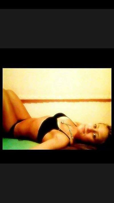 Tashina from Kinta, Oklahoma is interested in nsa sex with a nice, young man