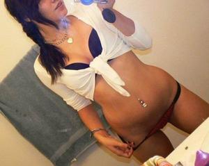 Chana from Hawaii is interested in nsa sex with a nice, young man