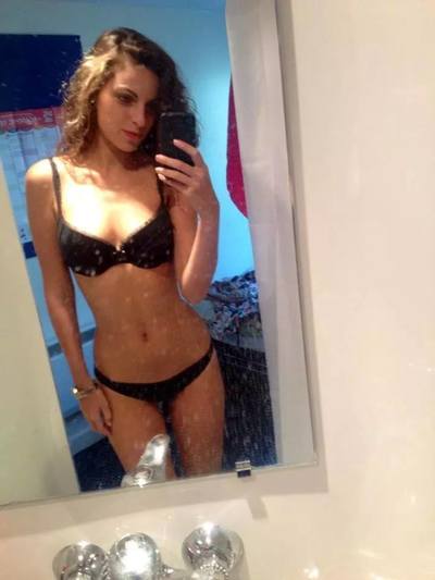 Janella from Homosassa Springs, Florida is looking for adult webcam chat