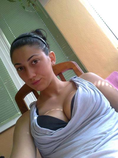 Lucrecia from Garden Grove, California is interested in nsa sex with a nice, young man