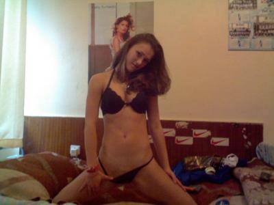 Calista from Cypress, Florida is looking for adult webcam chat