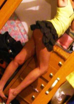 Daniella from Holley, Florida is looking for adult webcam chat