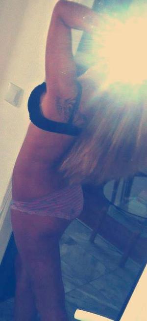 Cheryll from West Brattleboro, Vermont is looking for adult webcam chat