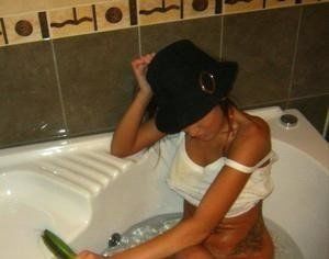 Escorts like Nancy are down to fuck you now!